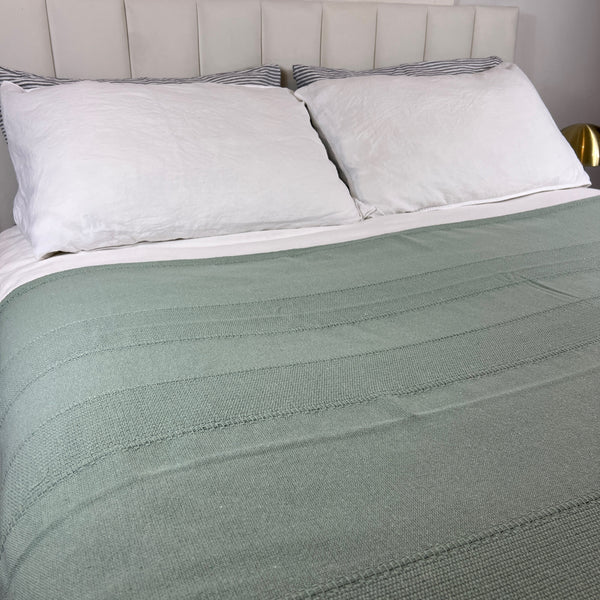 Medium Cotton Bed Cover - Sage