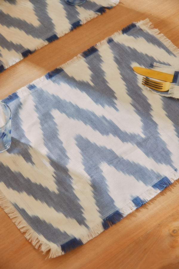 Waves Placemat